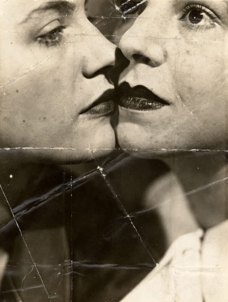Le Baiser (The Kiss), 1930 © Man Ray (1890-1976)