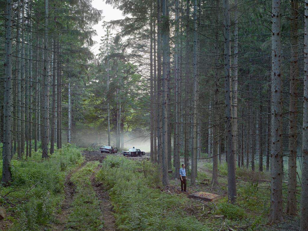 Gregory Crewdson, The Mattress, From the series: Cathedral of the Pines, 2013-2014. Digital pigment print. The ALBERTINA Museum, Vienna, Permanent loan – Private Collection © Gregory Crewdson