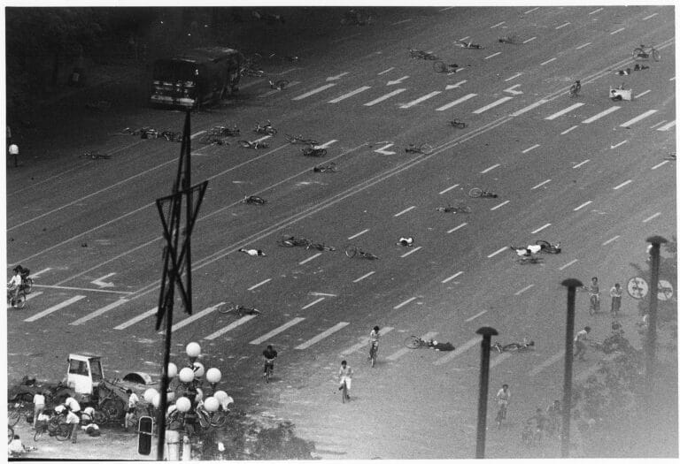 '89 Tiananmen © Kan Tai Wong