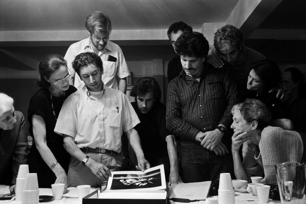 Meeting of the Magnum photographers. From left to right: Martine Franck, Chris Steele-Perkins, Peter Marlow, Alex Webb, Richard Kalvar, Susan Meiselas.