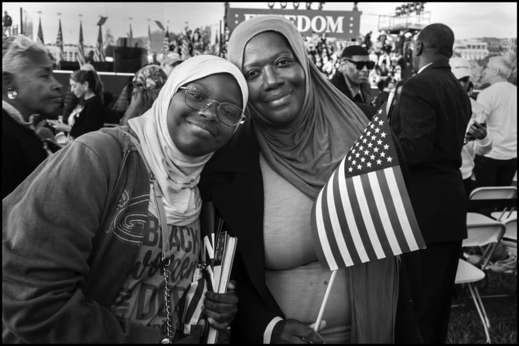 Kamala Harris’ American Presidential Campaign © Peter Turnley