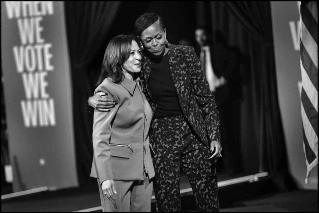 Kamala Harris’ American Presidential Campaign © Peter Turnley