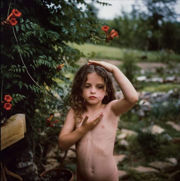 Trumpet Flowers, 1991, Cibachrome. Collection privée © Sally Mann